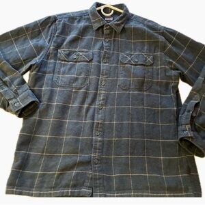 Patagonia Men's Blue Plaid Button-Down Shirt